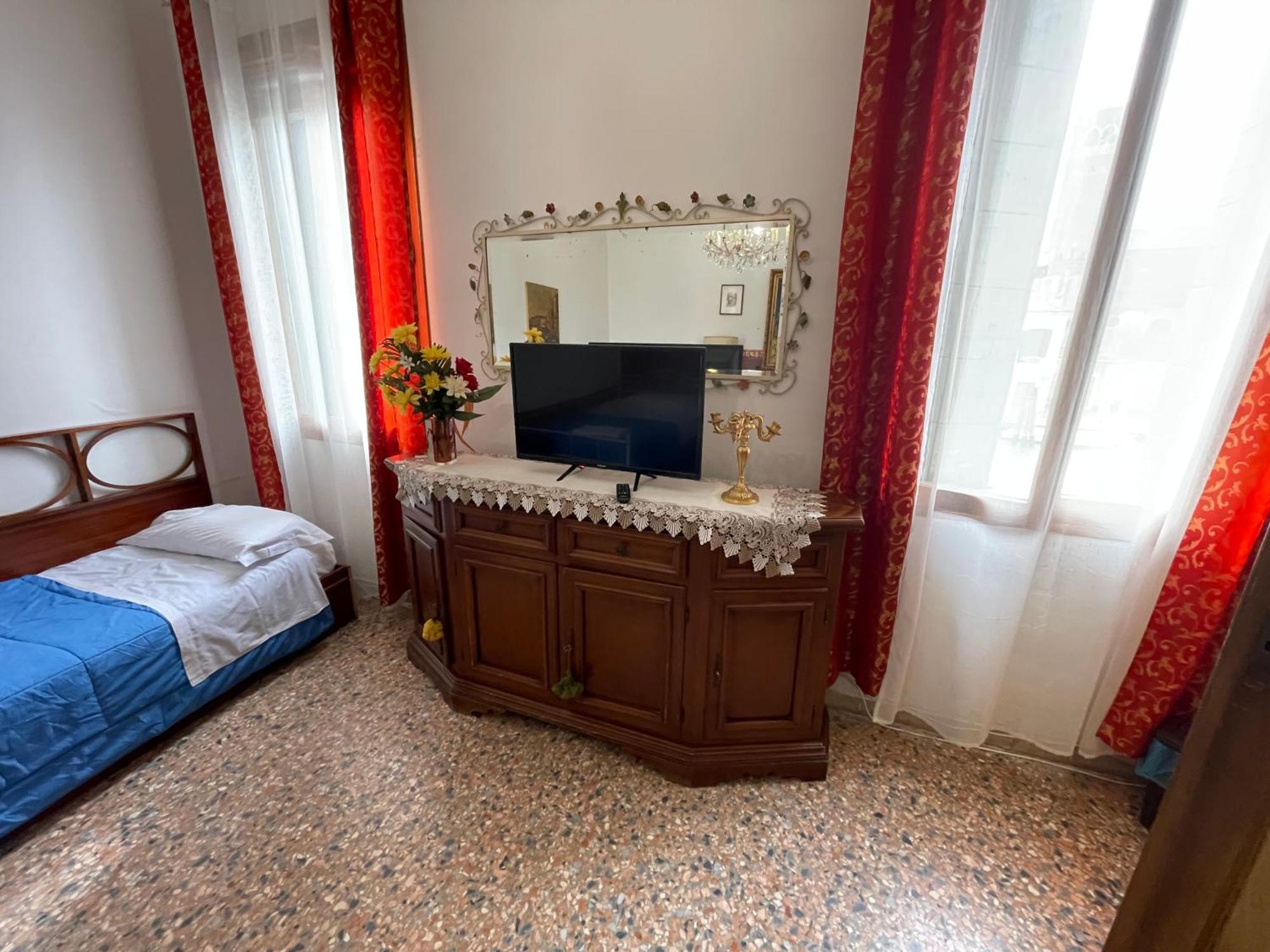 ונציה Princess Guest House Canal View מראה חיצוני תמונה
