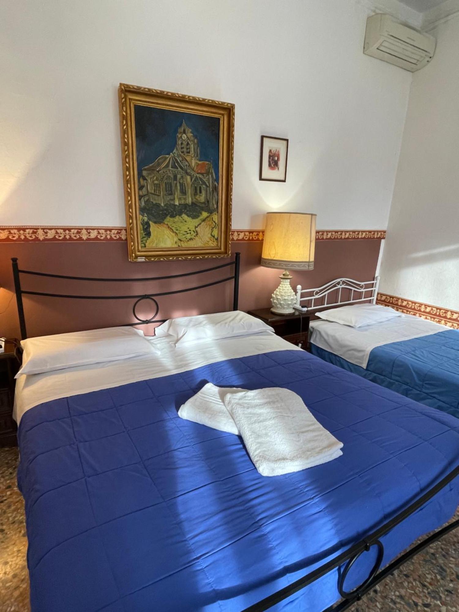 ונציה Princess Guest House Canal View מראה חיצוני תמונה