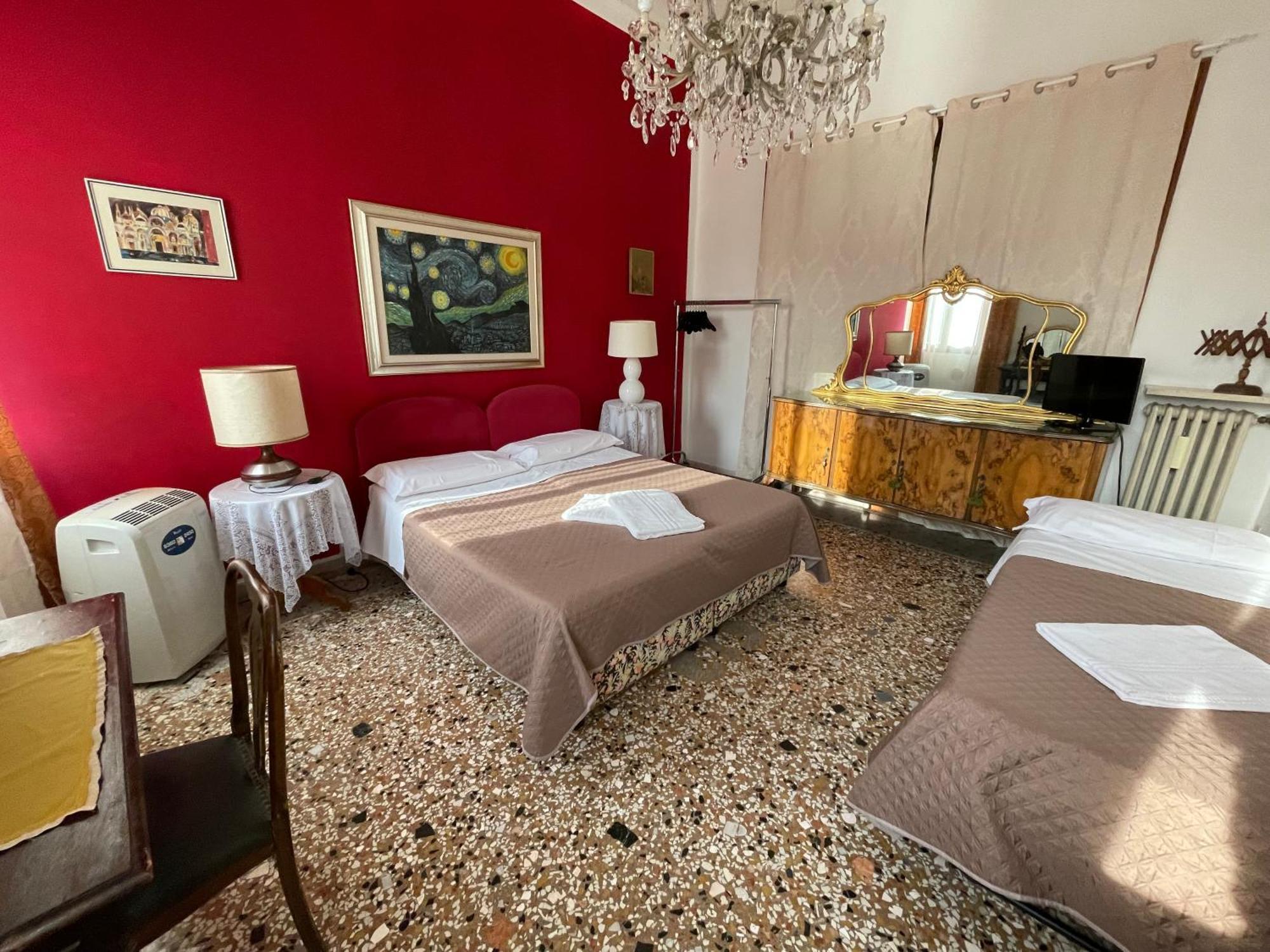 ונציה Princess Guest House Canal View מראה חיצוני תמונה