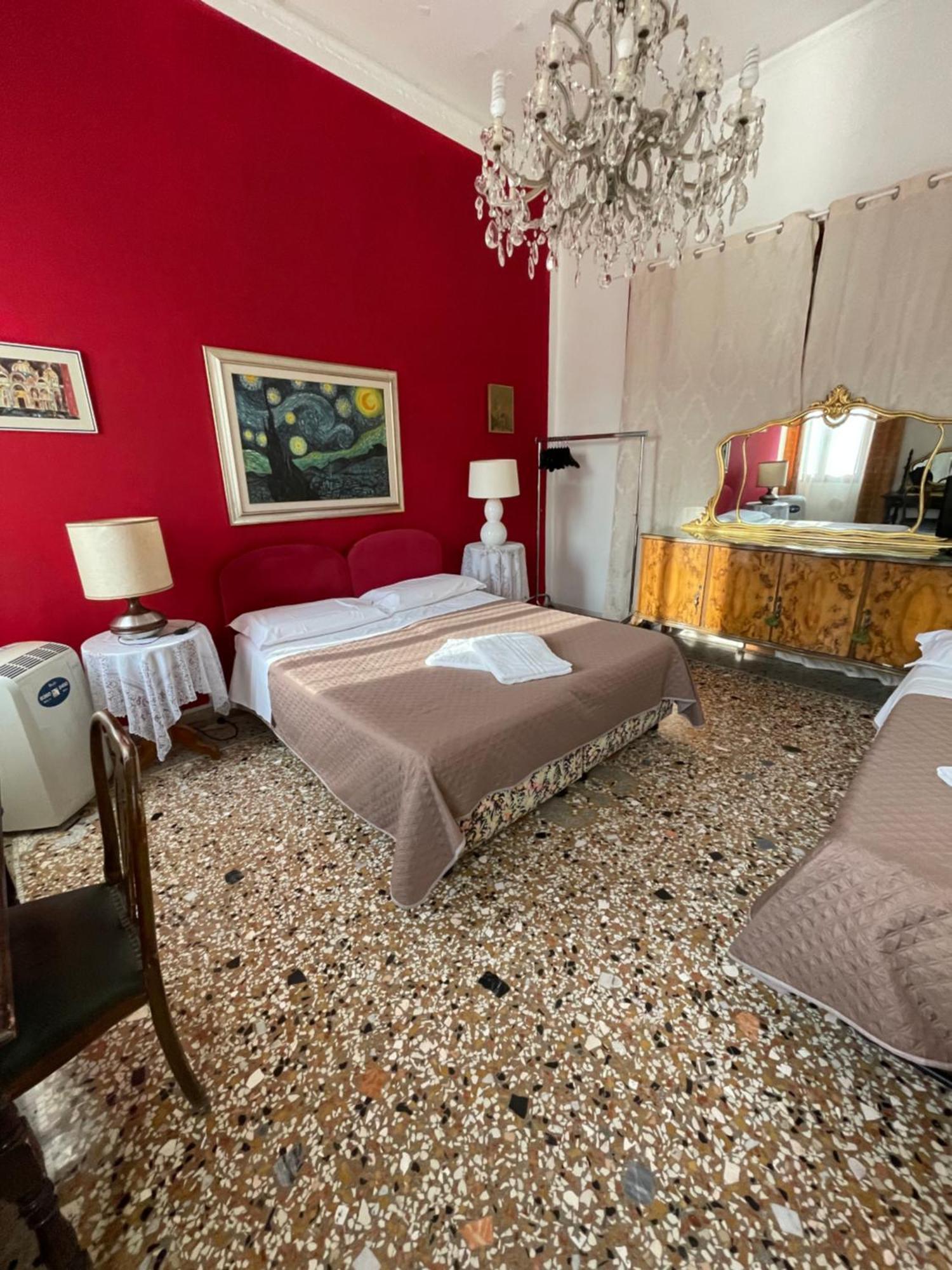 ונציה Princess Guest House Canal View מראה חיצוני תמונה