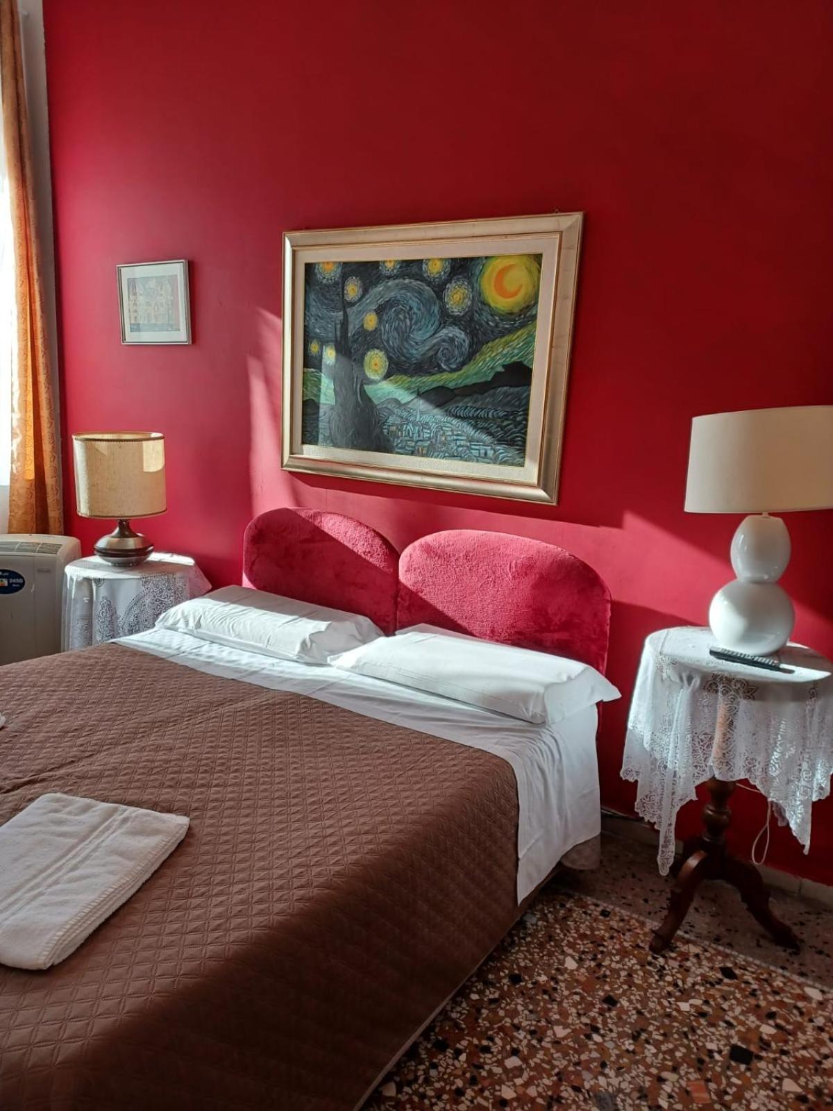 ונציה Princess Guest House Canal View מראה חיצוני תמונה